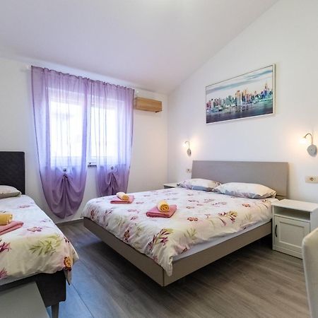 Vila Veronika 2 普拉 外观 照片