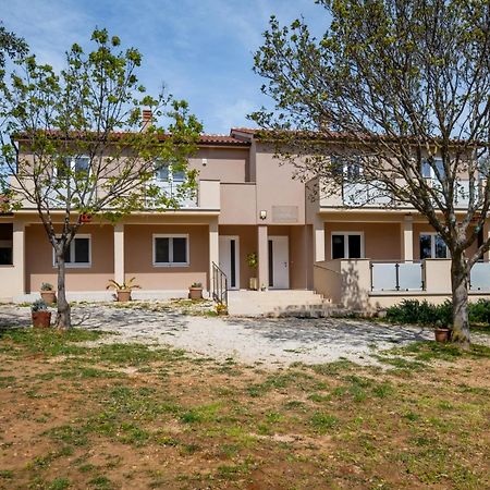 Vila Veronika 2 普拉 外观 照片
